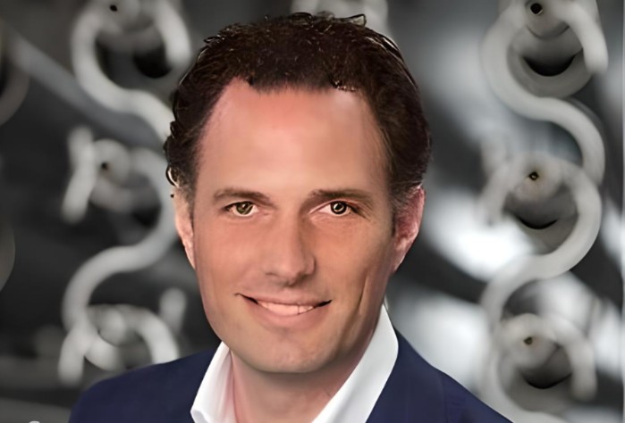 Léon Poppegaai CFO Metis Technology